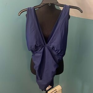 NWT Walk On Beach Ruched Navy One Piece Swimsuit Size XL
